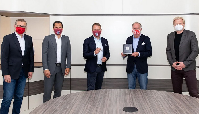 Flick potpisao ugovor s Bayernom do 2023. godine