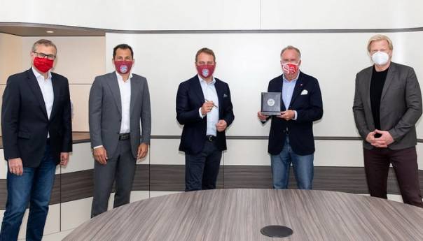 Flick potpisao ugovor s Bayernom do 2023. godine