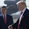 Flynnov raskol s Trumpom: "Visi" Južna interkonekcija?!