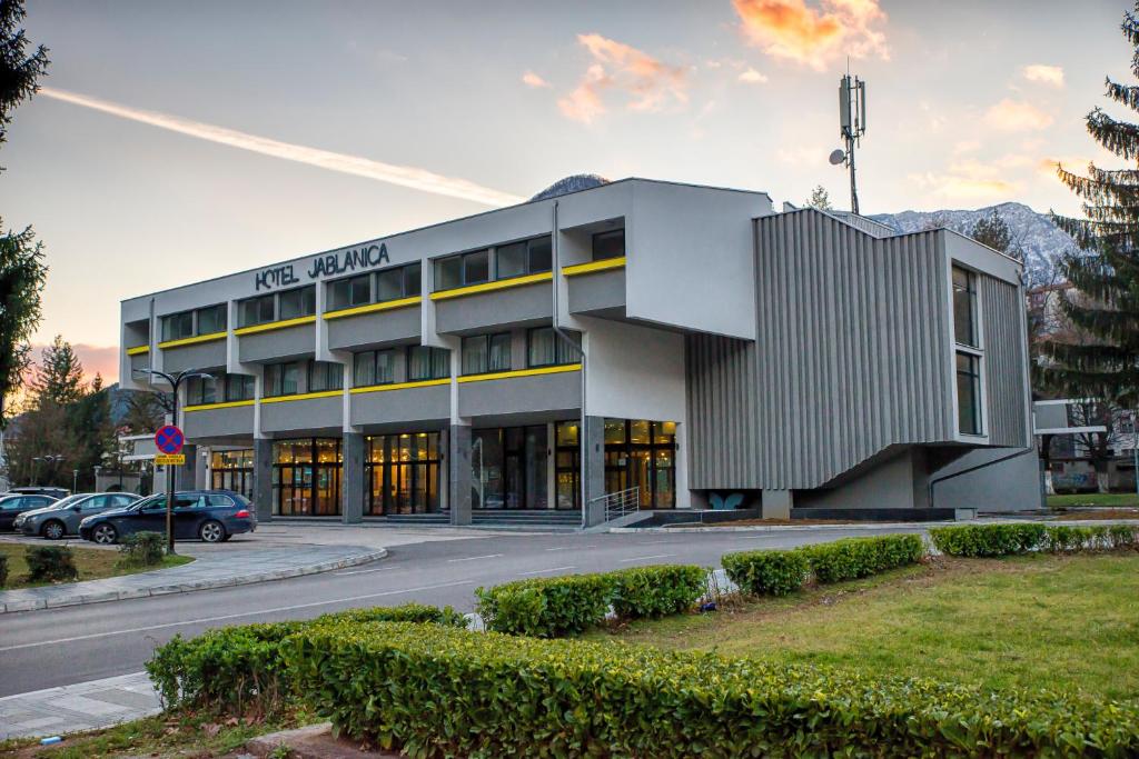 Zatražen hitan nadzor u hotelu Jablanica