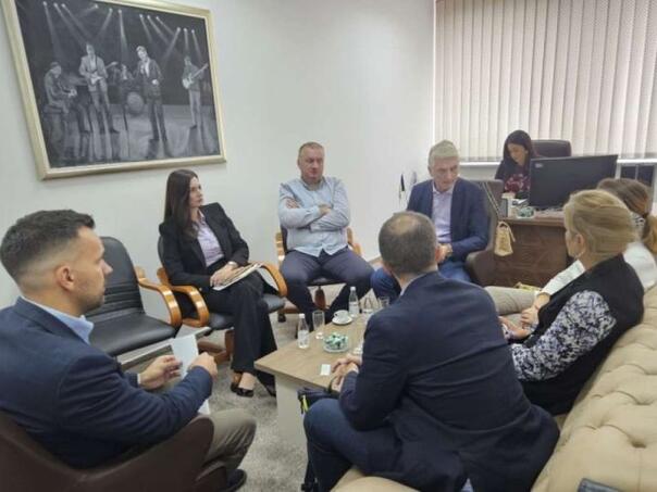 FMT: Nužno usklađivanje zakona FBiH i RS-a kako bi se trgovcima olakšalo poslovanje