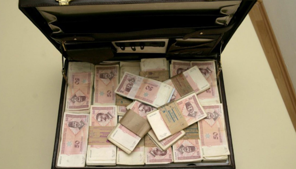 Foča: Uhapšene dvije osobe zbog kladioničarskih prevara teških 511.000 KM