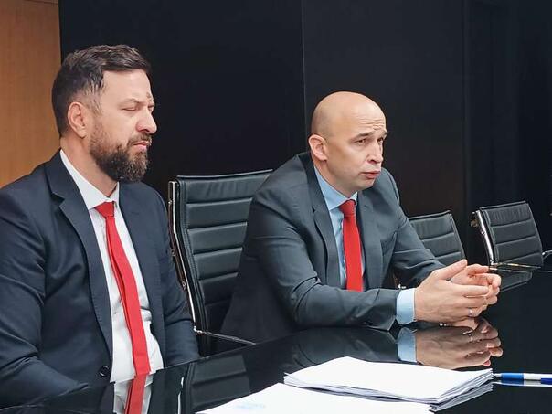 Formira se centralizovani Ured za javne nabavke ZDK, još 2.000.000 KM za Hitnu pomoć Zenica