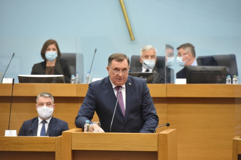 Formiranje parainstitucija: Zakon o lijekovima RS stupio na snagu