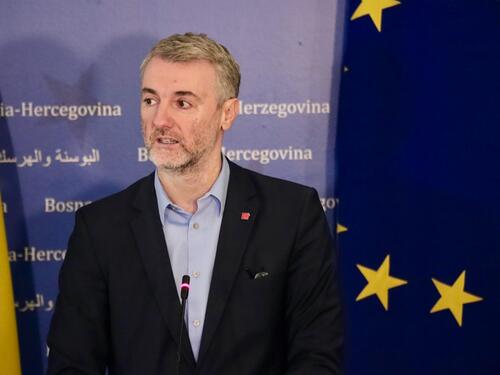 Forto nakon sjednice VMBiH: Suluda politika SNSD-a srušila dva zakona