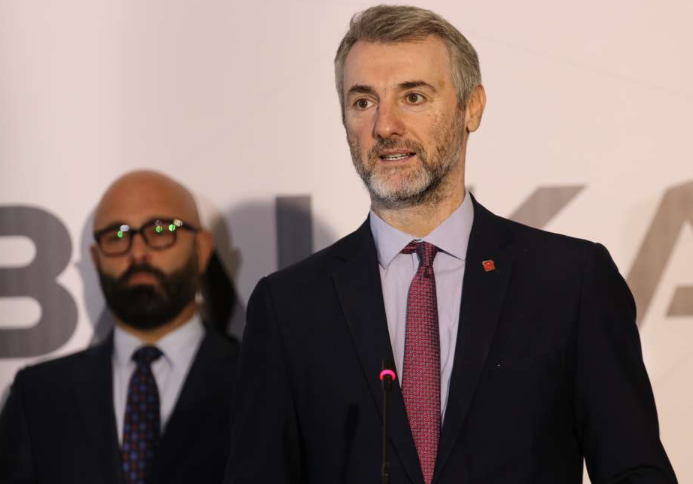 Forto: Od polovine 2024. godine građani FBiH neće morati donositi CIPS potvrde u banke