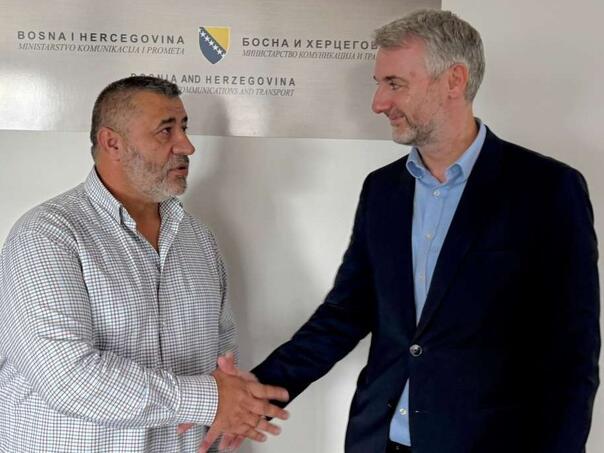 Forto: Taksi je dio javnog prijevoza i tako ga treba i tretirati