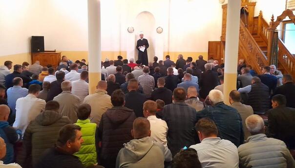 Foto: Bajram u Srebrenici, Zenici, Bihaću i Tuzli