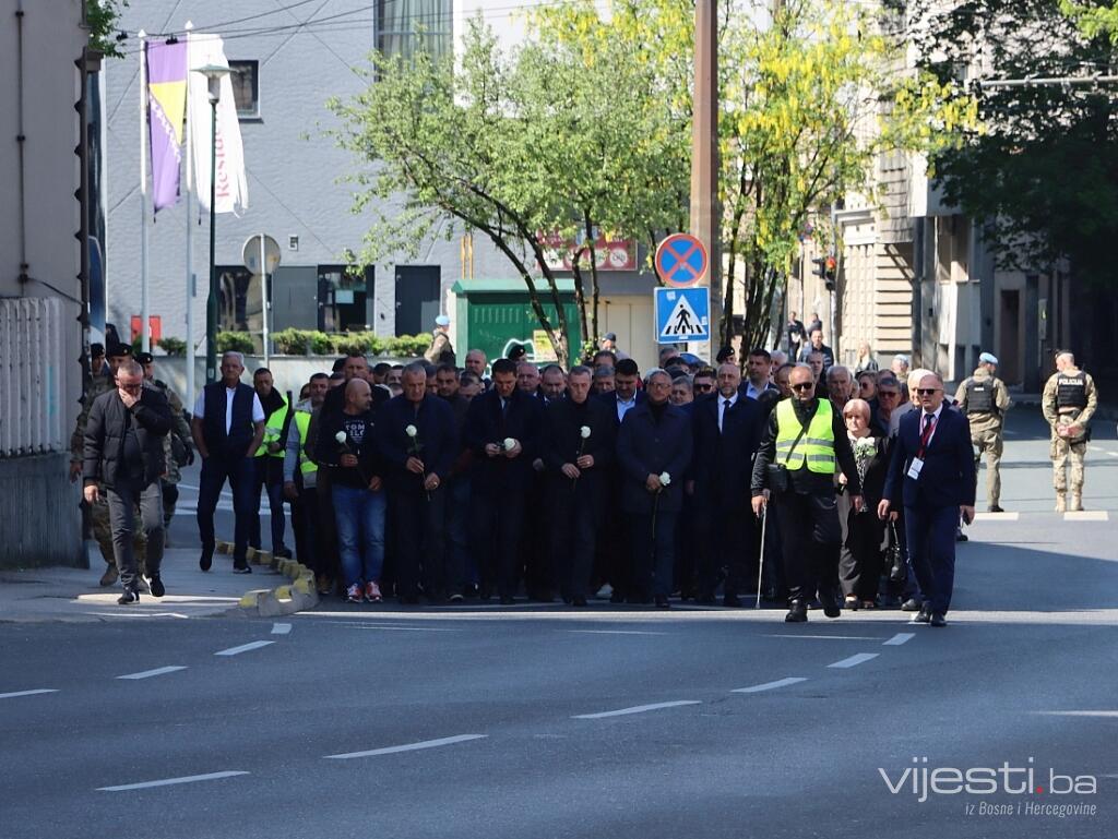 Foto: Delegacije iz RS u bivšoj Dobrovoljačkoj ulici