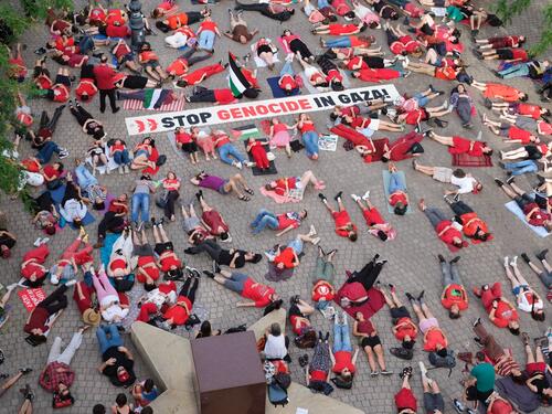 FOTO / 'Die-in' performans za Palestinu u Zagrebu