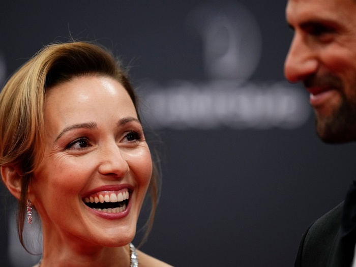 Foto: Đoković osvojio Laureus nagradu, Jelena oduševila izdanjem
