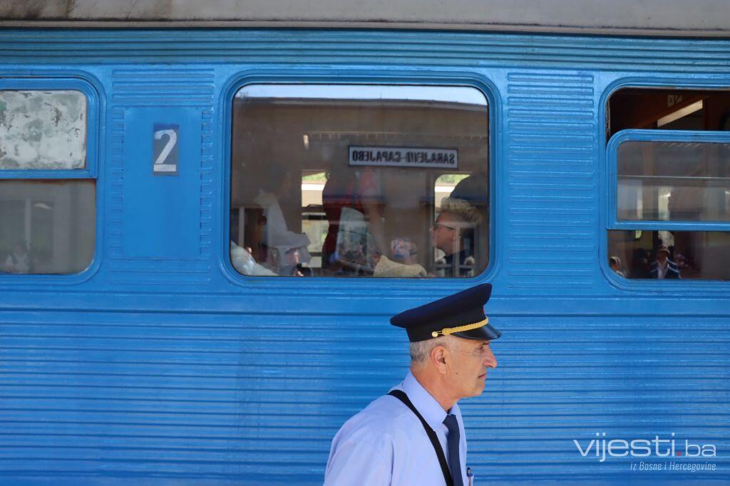 Foto: Ispratili smo prvu vožnju promotivnog turističkog voza Sarajevo-Vareš-Sarajevo