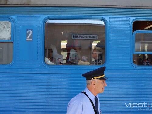 Foto: Ispratili smo prvu vožnju promotivnog turističkog voza Sarajevo-Vareš-Sarajevo