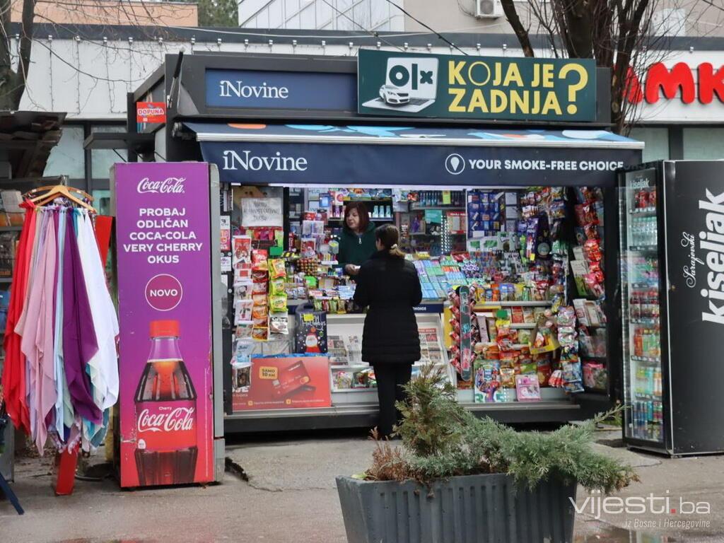 Foto: Kiosci guše Sarajevo dok stotine prostora zjape prazni