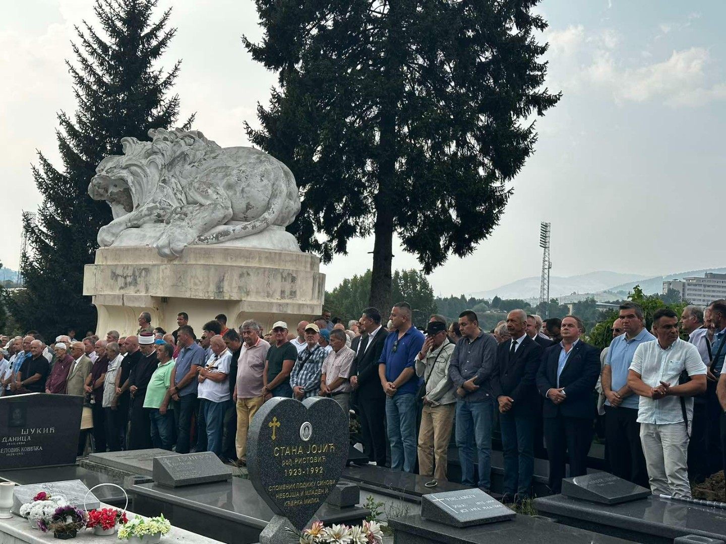 Foto: Klanjana dženaza Berizu Belkiću, bivšem članu Predsjedništva BiH