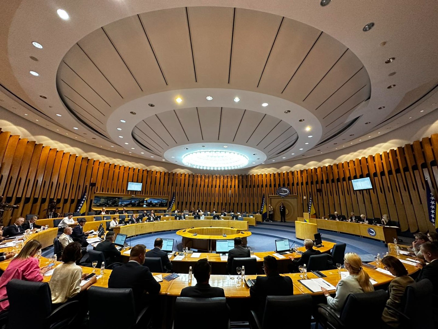 Video&Foto: Počela sjednica Doma naroda, danas o Zakonu o VSTV-u