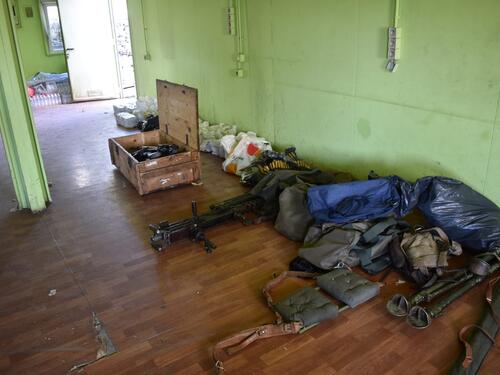 Foto: Pronađeno novo skladište oružja terorista s Kosova