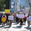 Foto: Prosvjetni radnici u HNK na ulici traže prava