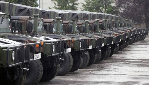 Foto: SAD donirale višenamjenska motorna vozila OS BiH