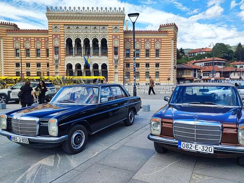 Foto: U Sarajevu izložba oldtimera