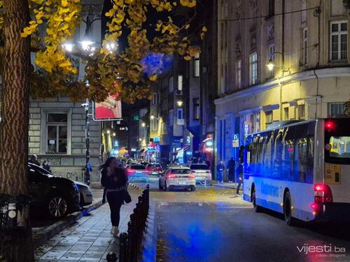 Foto/Video: Auto udario dijete u Sarajevu