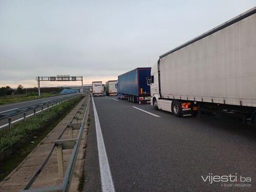 Foto / Video: Stižu nam nove snimke, kolaps na putevima u BiH