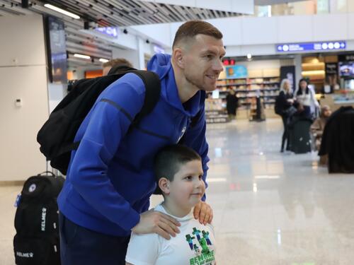 Foto/Video: Zmajevi otputovali za Vels!