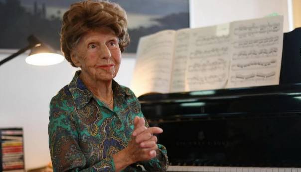 Francuska pijanistica u 107. godini života izdaje šesti klavirski album