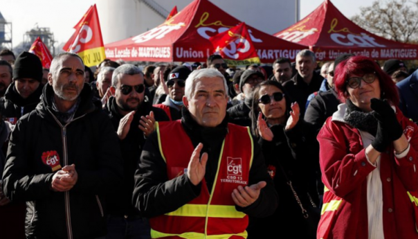 Francuska: Počeo dvodnevni štrajk zbog prijedloga penzione reforme