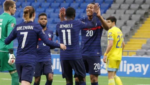 Francuska rutinski slavila u Kazahstanu, Mbappe promašio penal
