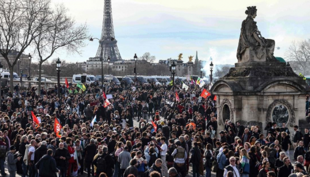 Francuska se suočava s novim štrajkovima (VIDEO)