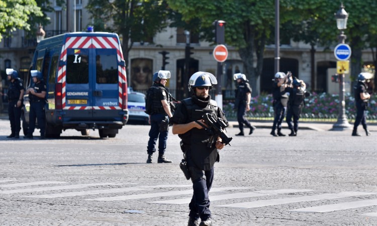 Francuska uhapsila sedam Italijana, pripadnika Crvene brigade