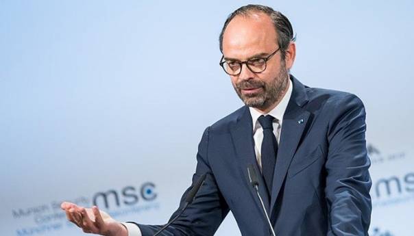 Francuska vlada pooštrila mjere borbe protiv koronavirusa