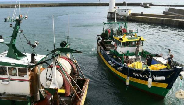 Francuska zadržala britanski brod u sukobu oko prava ribolova nakon Brexita