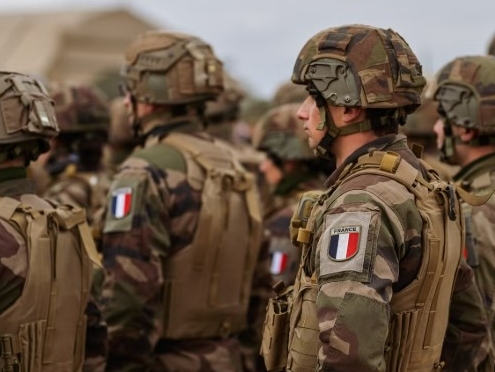 Francuska započela program dobrovoljne regrutacije vojnika