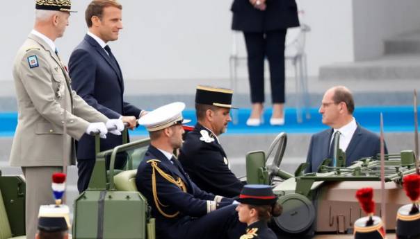 Francuska zbog epidemiološke situacije skromno obilježila Dan Bastille