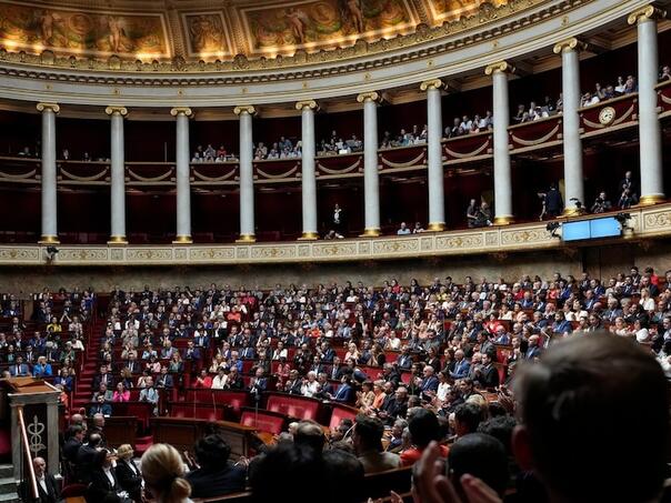 Francuski desni centar predložio 'zakonodavni pakt'