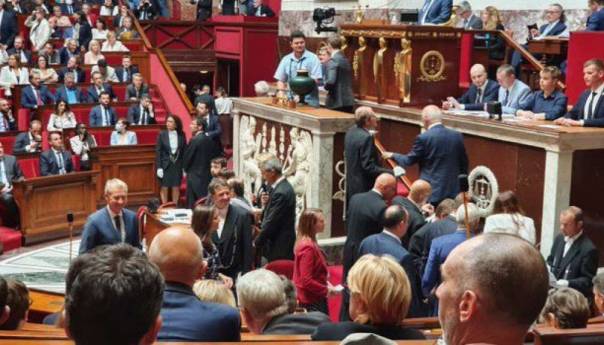 Francuski parlament usvojio paket olakšica vrijedan 20 milijardi eura zbog sve veće inflacije