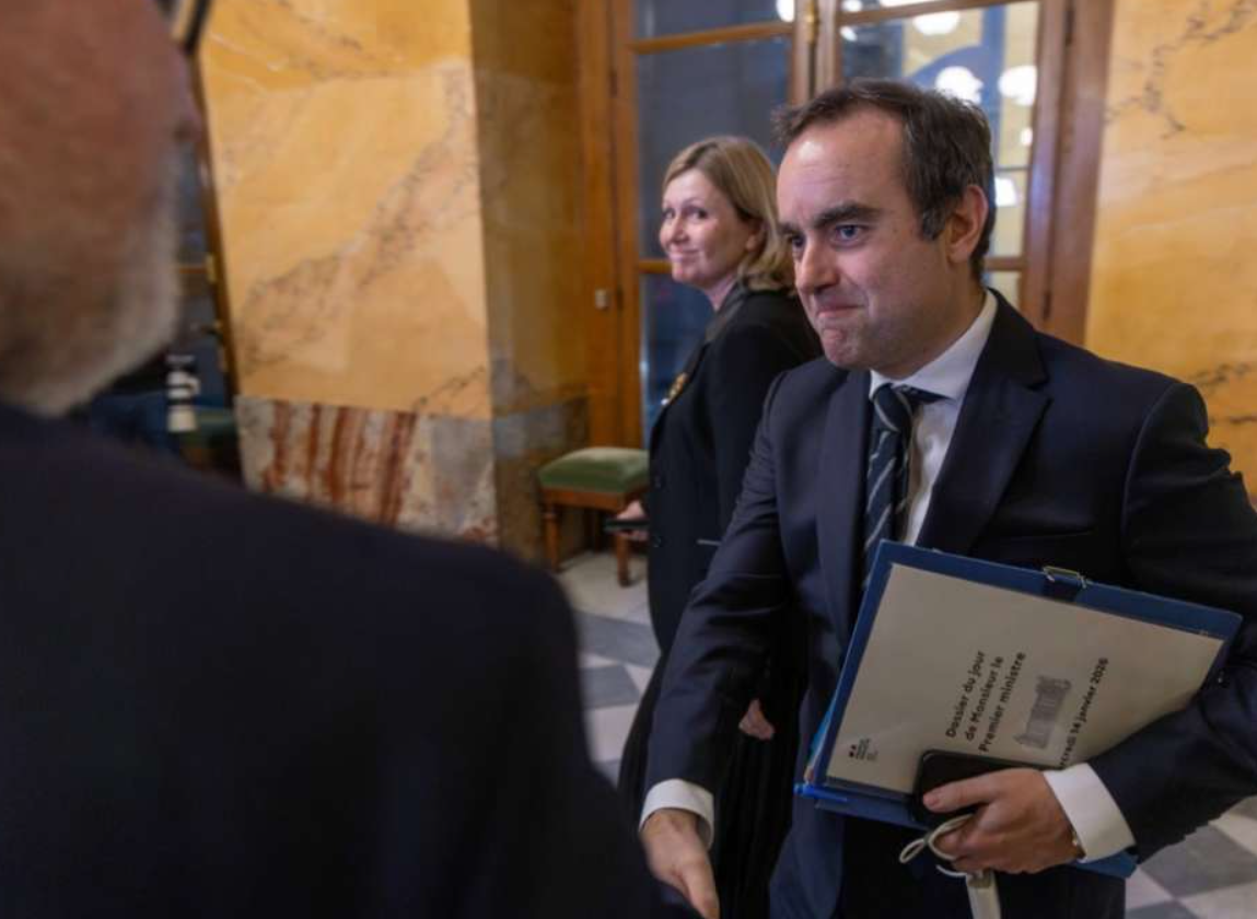 Francuski premijer će progurati budžet u parlamentu bez glasanja