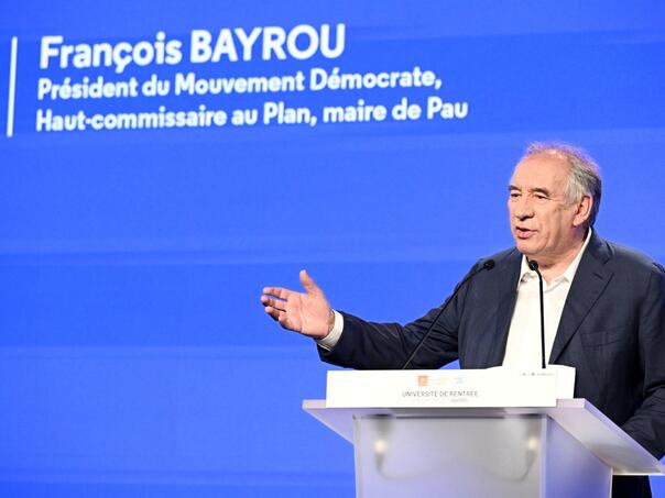 Francuski premijer posebnom procedurom pogurao budžet