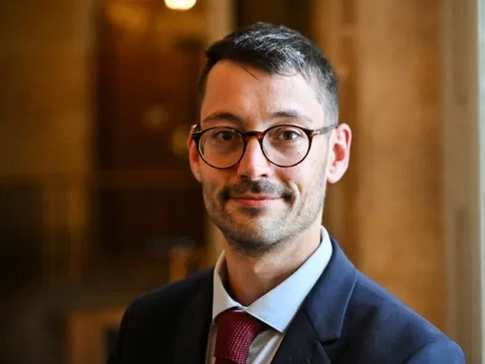 Francuski zastupnik želi zabraniti alkohol u parlamentarnom baru