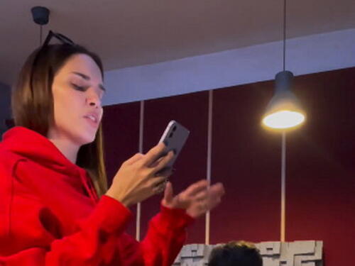 Franka Batelić zapjevala hit Taylor Swift i to uz pomoć člana porodice