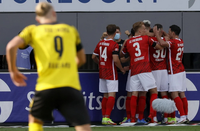 Freiburg pobijedio Borussiju Dortmund