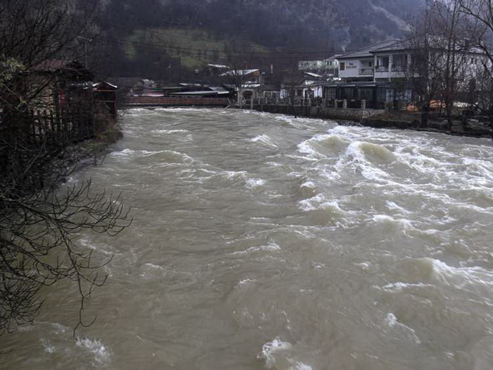 FUCZ upozorava na moguće poplave na Jadranskom slivu