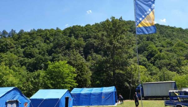 FUCZ uspostavila kamp za učesnike 'Marša mira 2020'