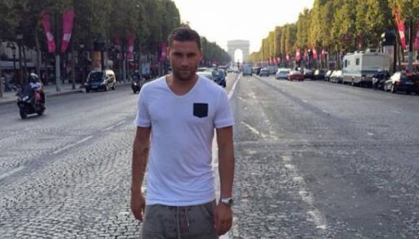 Fudbaler Duško Tošić napadnut nožem u Beogradu