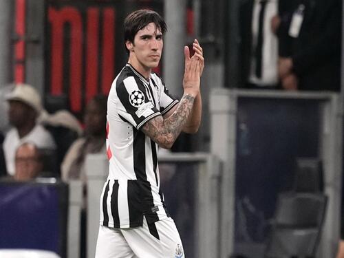 Fudbaler Newcastlea suspendovan zbog klađenja