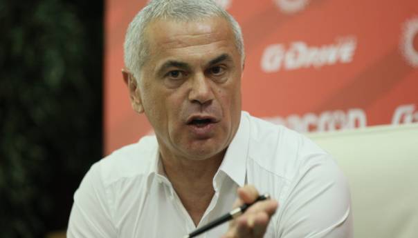 Fudbaleri Zvezde pristali na 50 odsto manje plate