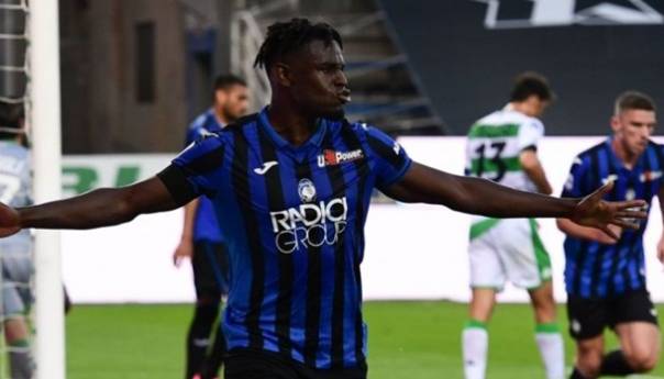 Furiozna Atalanta ubjedljiva na krilima Zapate: Sassuolo razbijen u Bergamu