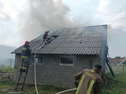 Gacko: Olujno nevrijeme izazvalo veliku štetu